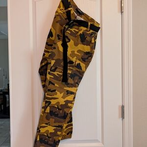 Camouflage Cargo Pants By American Bazi Los Angeles SZ M
